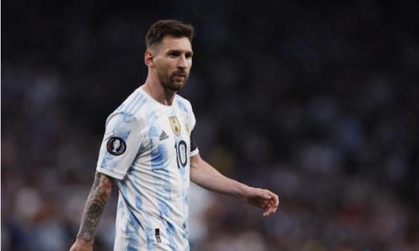 米体：热刺有意比塞克 国米考察多名后卫当备选